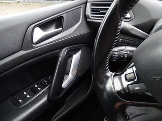Peugeot 308 – thumbnail 11