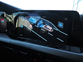 Volkswagen Golf – thumbnail 34