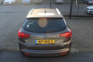 Kia cee'd – thumbnail 4
