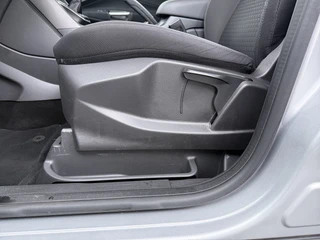 Ford C-MAX – thumbnail 21
