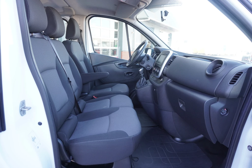 Renault Trafic – foto 19