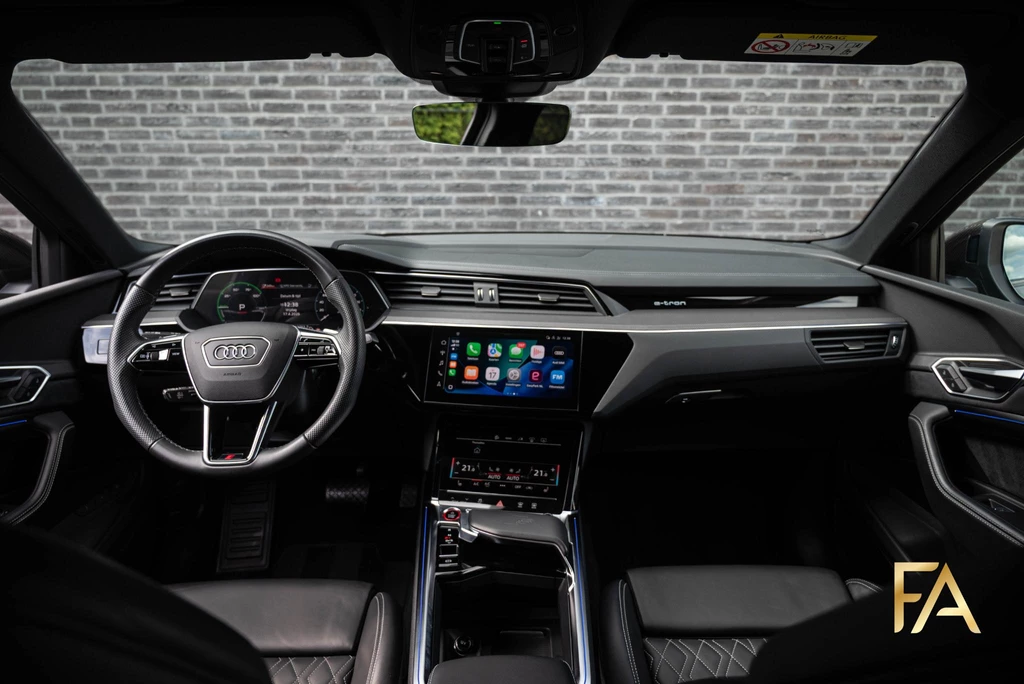 Audi e-tron – foto 13