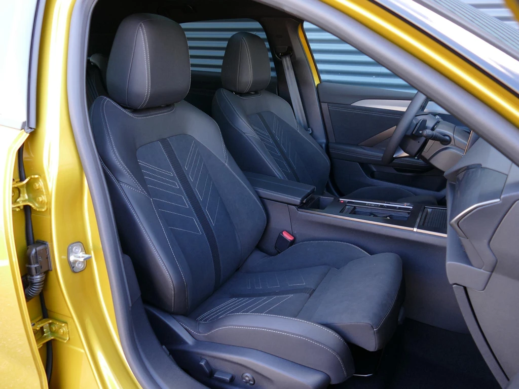 Opel Astra – foto 8