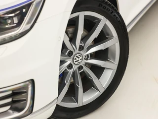 Volkswagen Passat – thumbnail 25