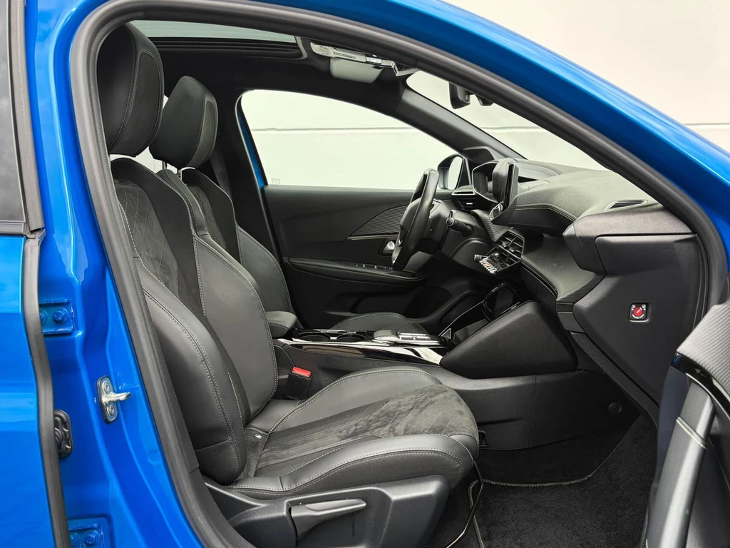 Peugeot e-208 – foto 27