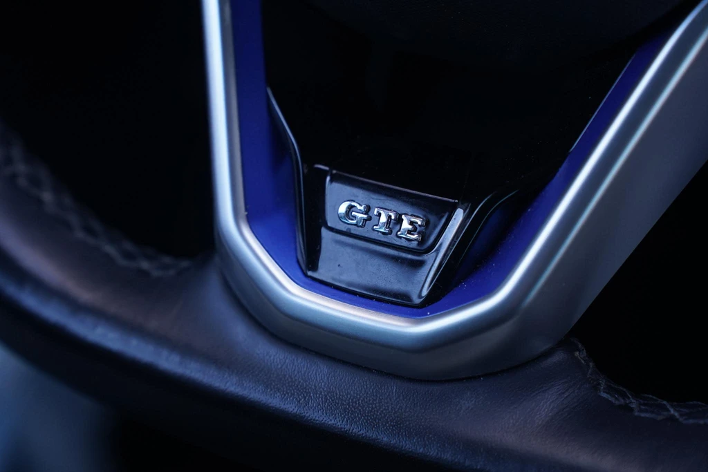 Volkswagen Passat – foto 45