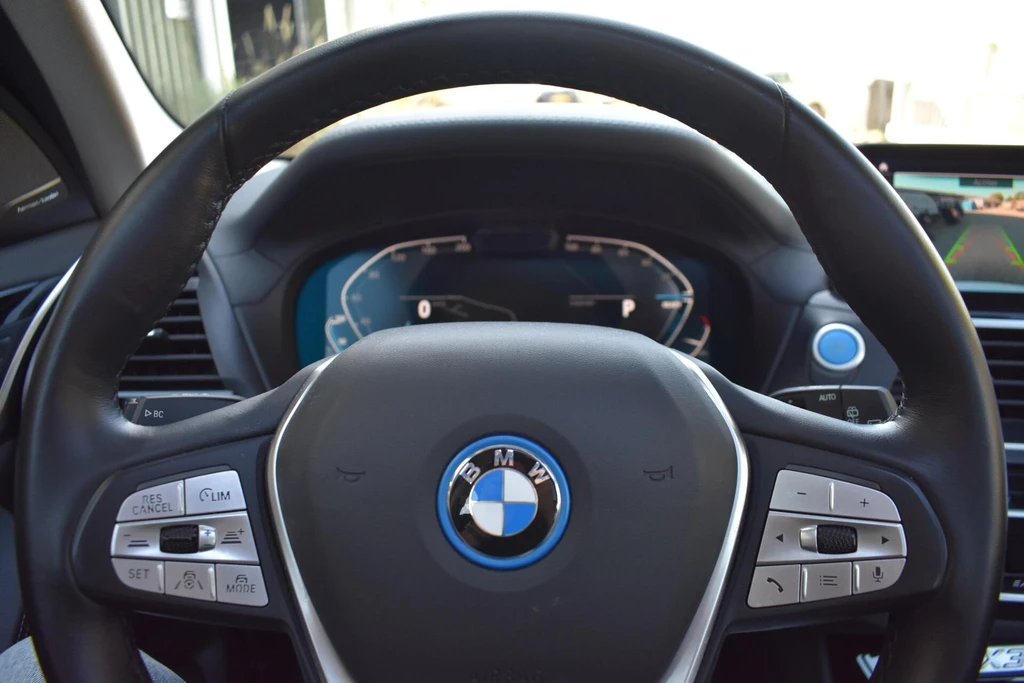 BMW iX3 – foto 14