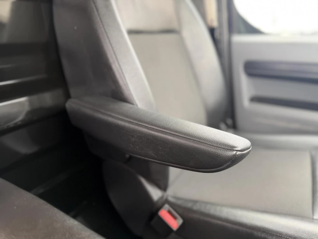 Opel Vivaro – foto 14