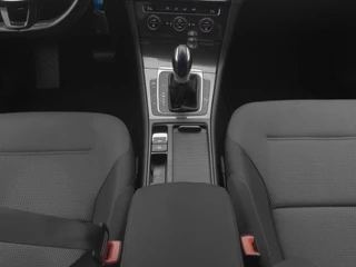 Volkswagen e-Golf – thumbnail 27