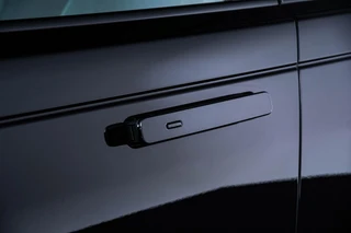 Land Rover Range Rover Velar – thumbnail 52