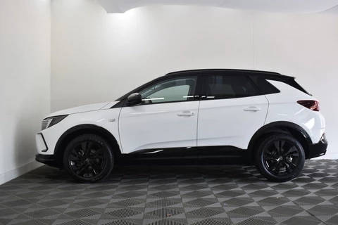 Opel Grandland 1.2 Turbo 130PK GS-LINE Automaat