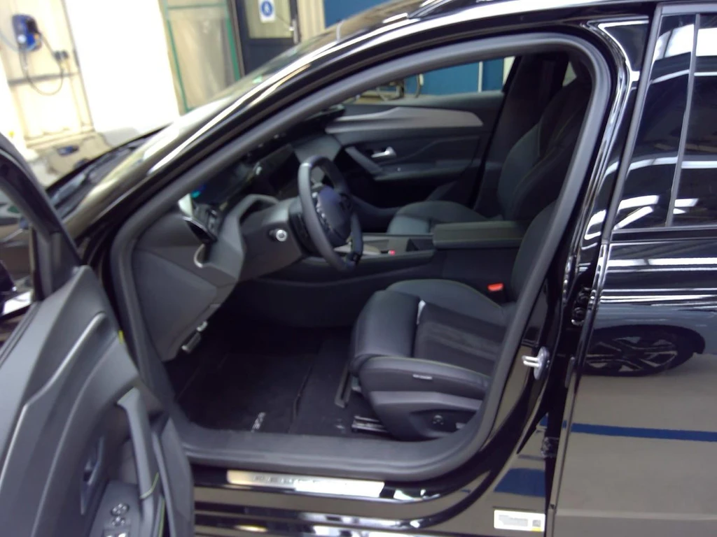 Peugeot e-308 – foto 4