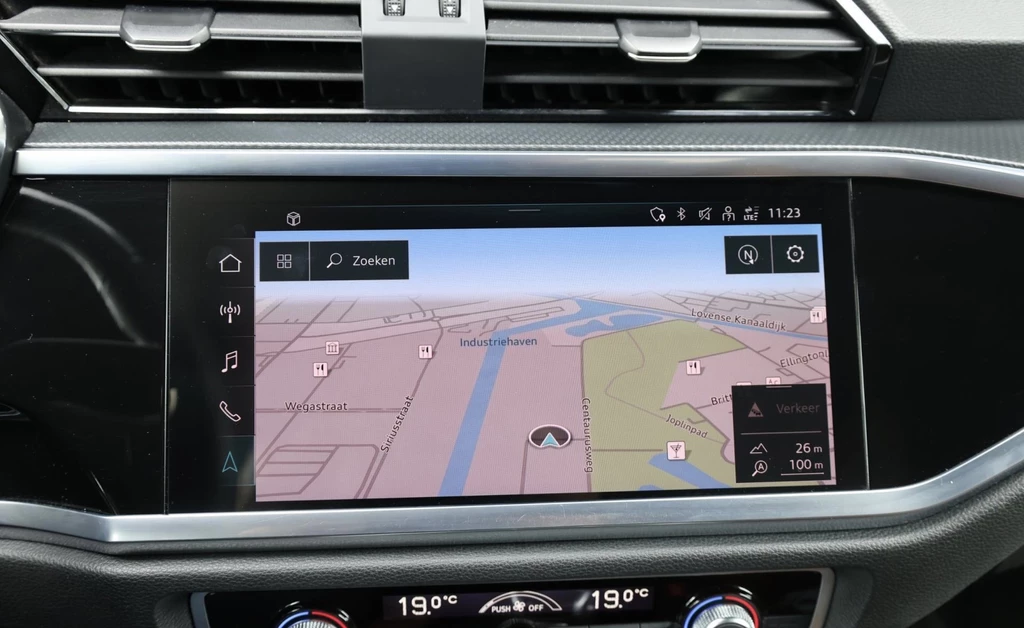 Audi Q3 – foto 18