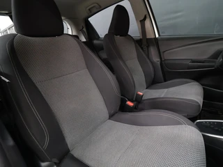 Toyota Yaris – thumbnail 9