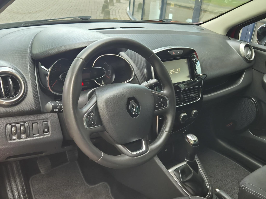 Renault Clio – foto 13