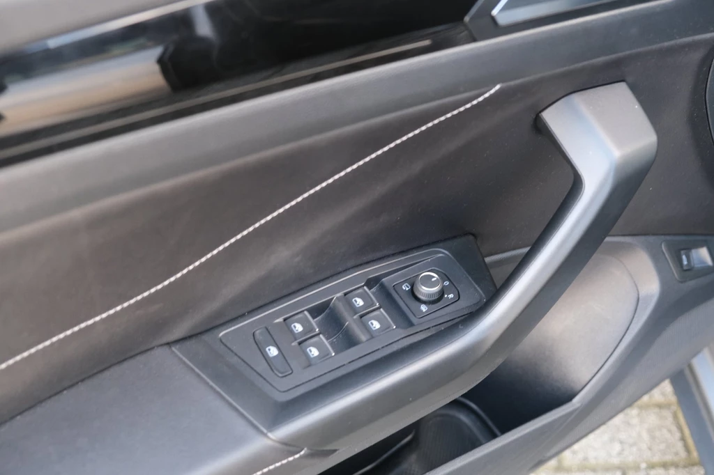 Volkswagen T-Roc – foto 36