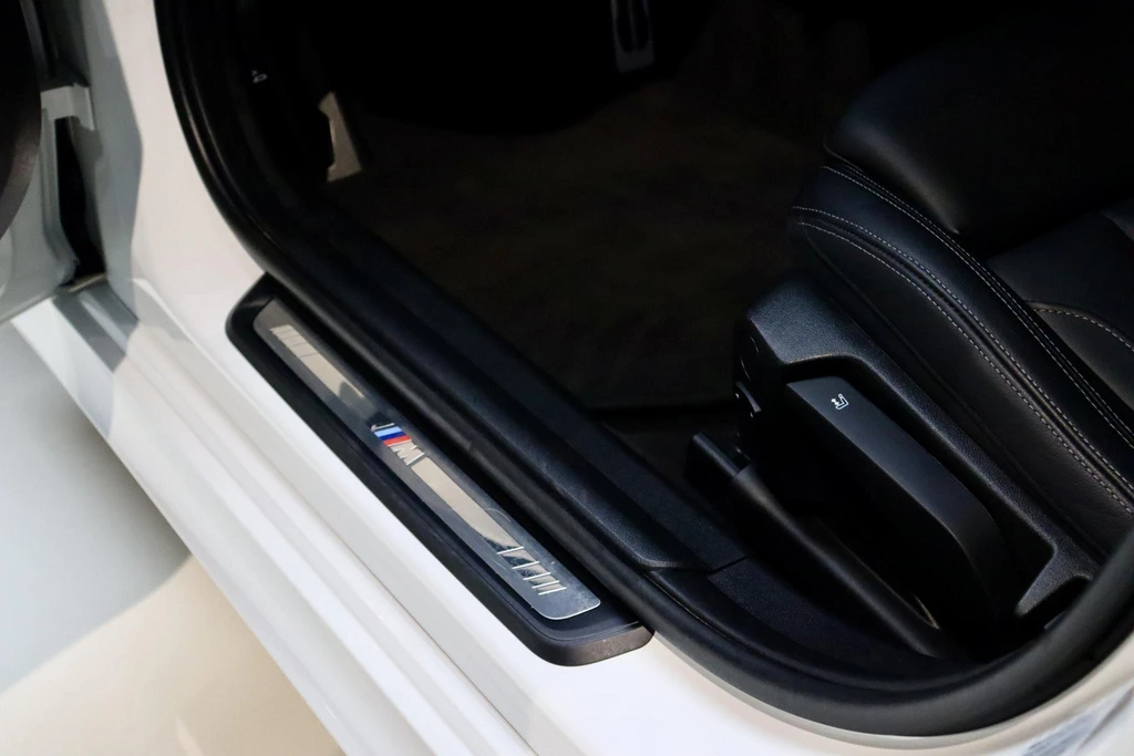 BMW 3 Serie – foto 16