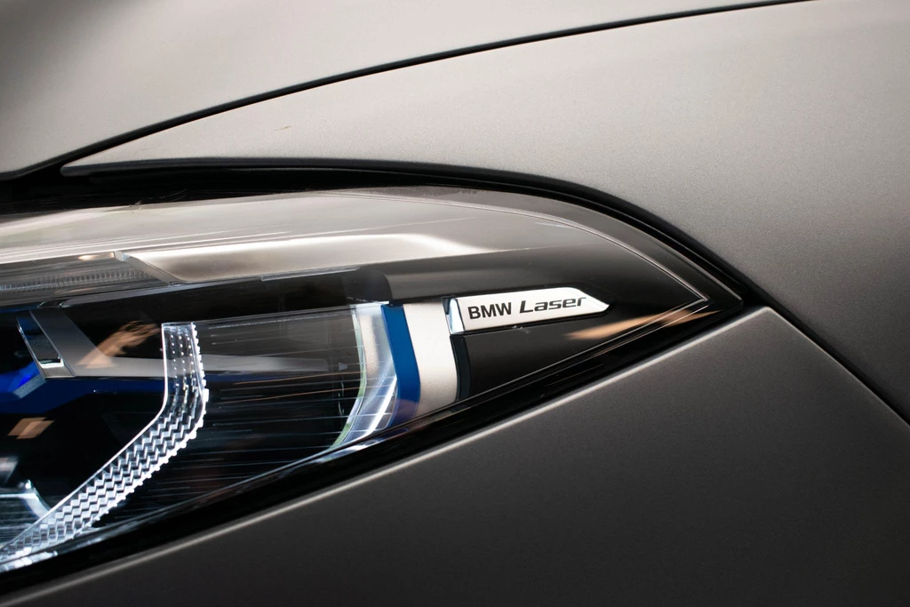 BMW 8 Serie – foto 48