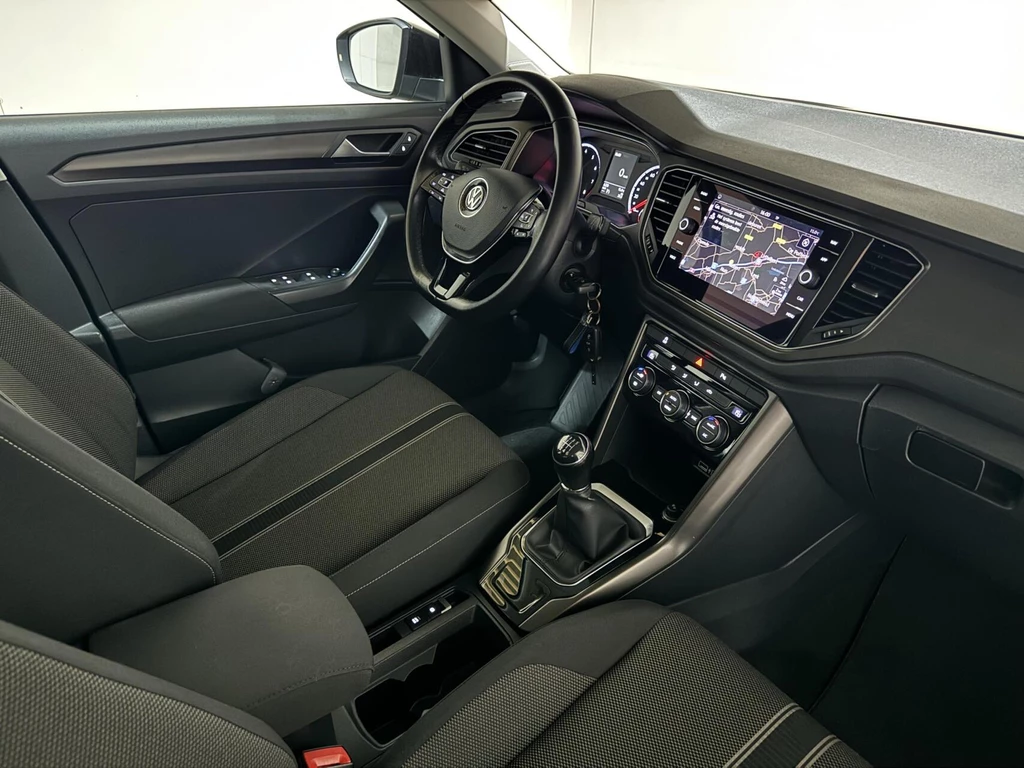Volkswagen T-Roc – foto 24