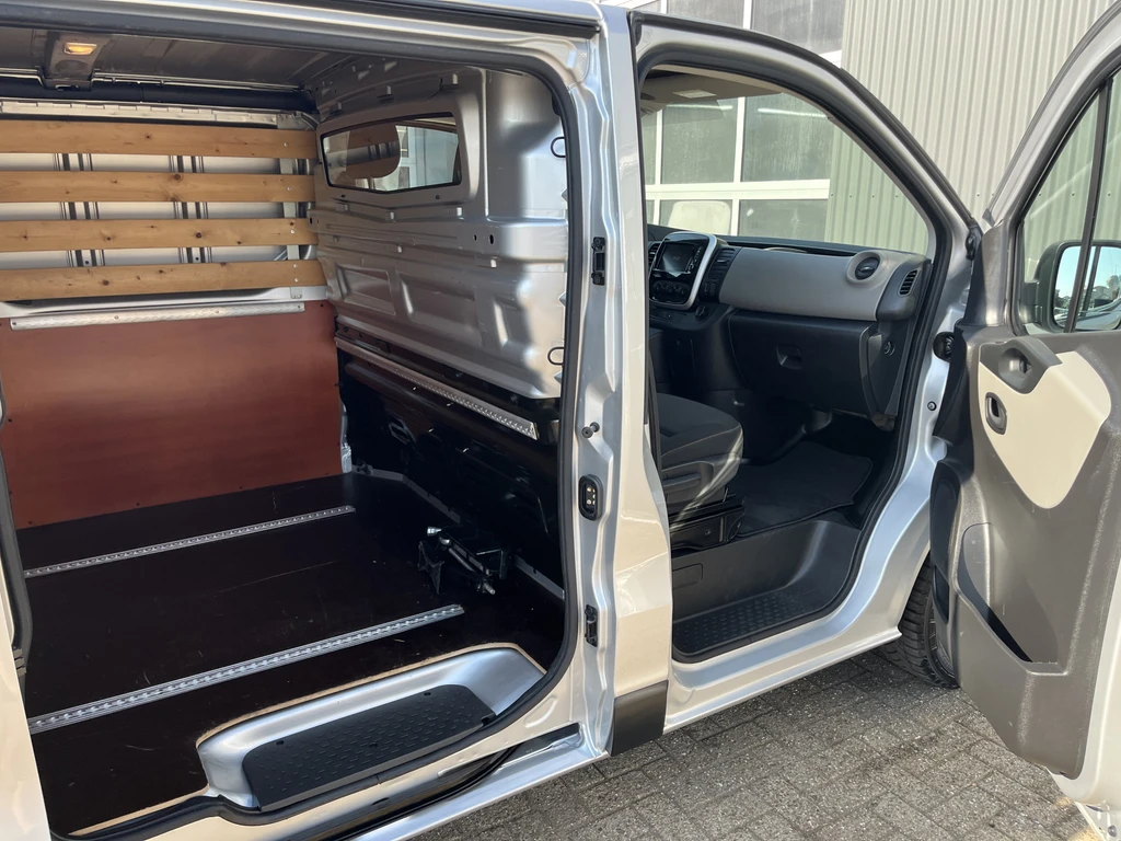 Renault Trafic – foto 13