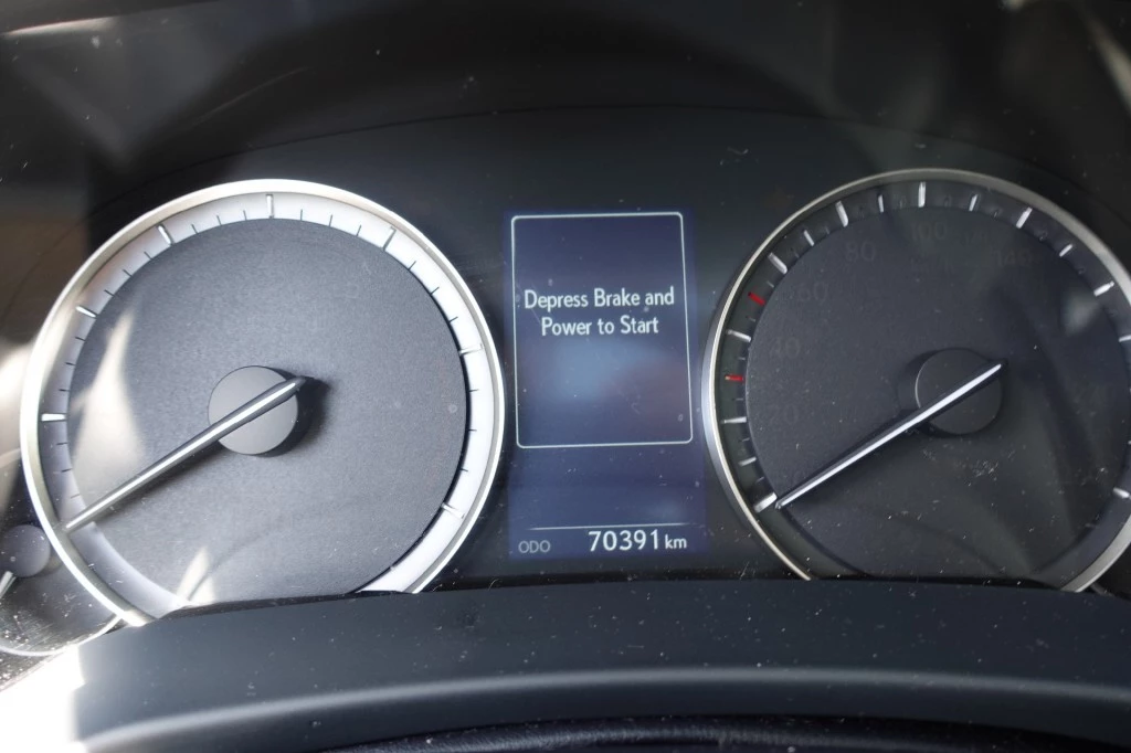 Lexus RX – foto 8