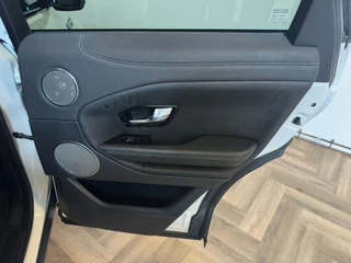 Land Rover Range Rover Evoque – thumbnail 33