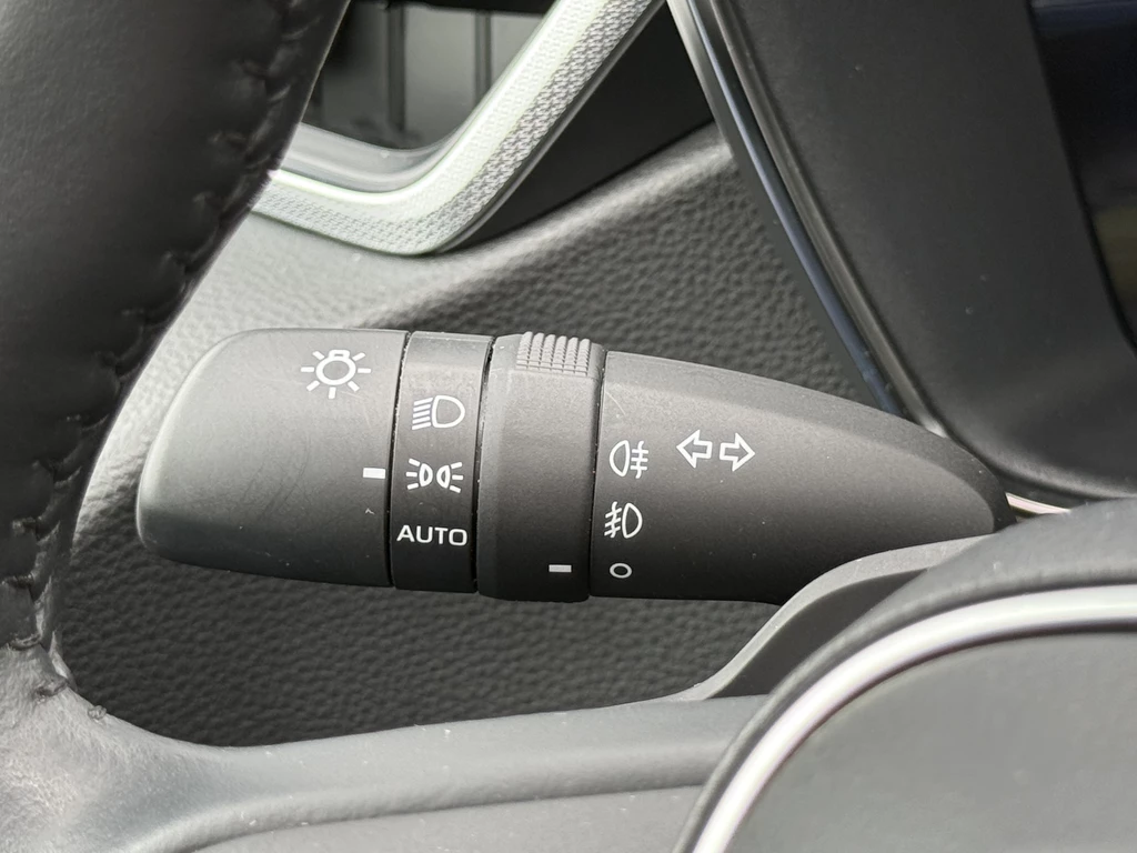 Toyota Corolla Touring Sports – foto 17