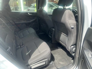 Ford Kuga – thumbnail 29