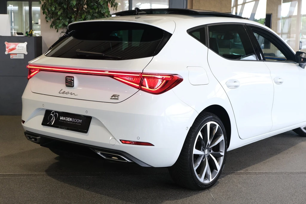 SEAT Leon – foto 11
