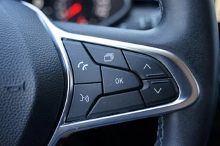 Renault Clio – thumbnail 19
