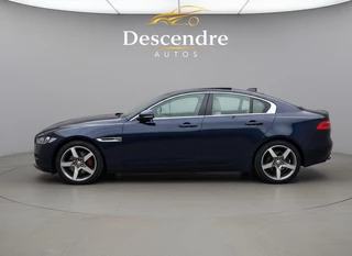 Jaguar XE – thumbnail 2