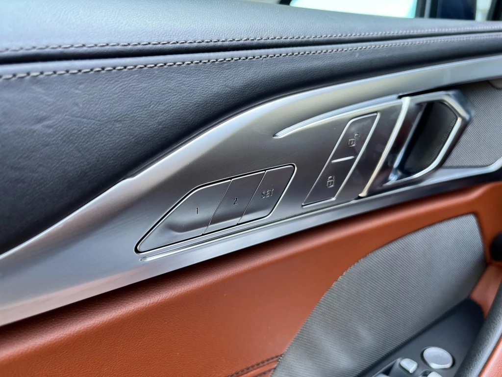 BMW 8 Serie – foto 25