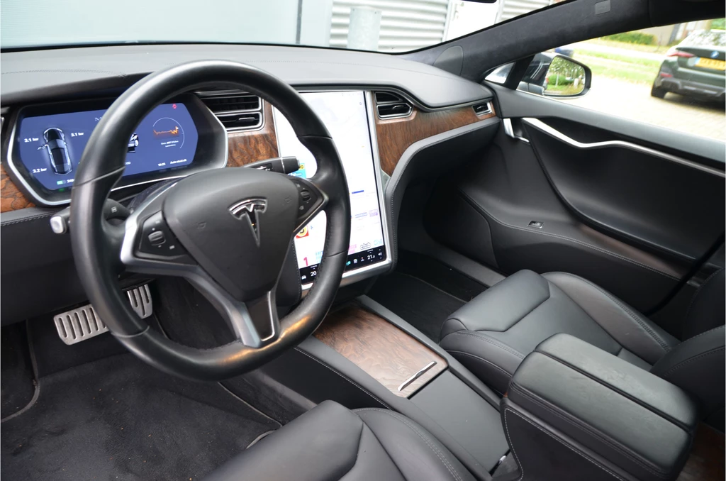 Tesla Model S – foto 10