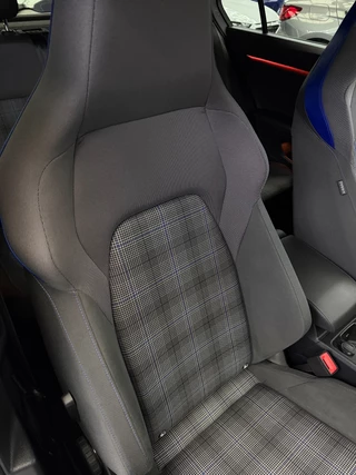 Volkswagen Golf – thumbnail 42