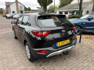 Kia Stonic – thumbnail 3