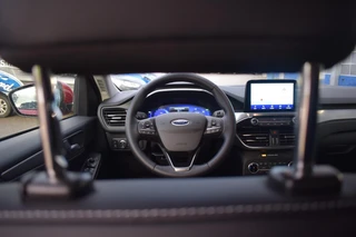 Ford Kuga – thumbnail 18