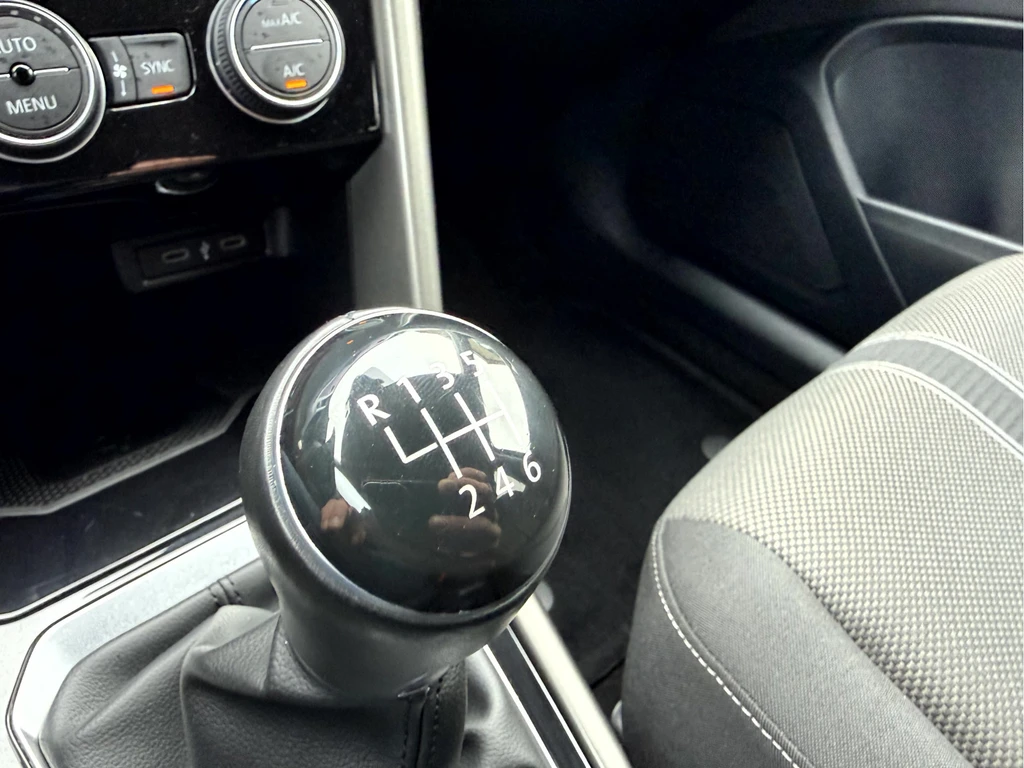 Volkswagen T-Roc – foto 17