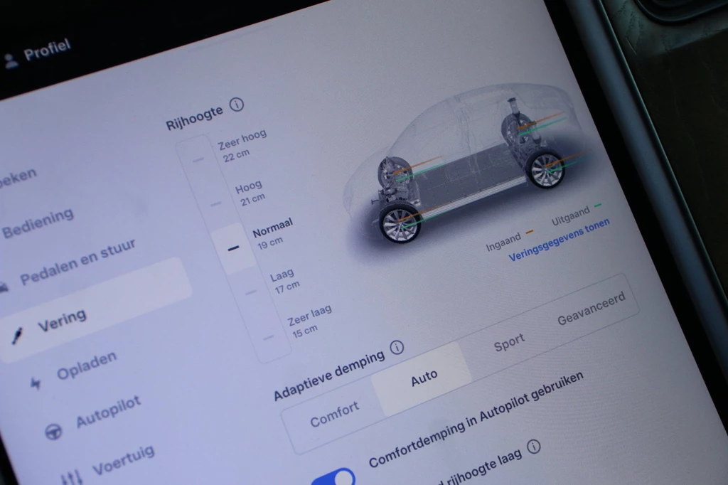 Tesla Model X – foto 20