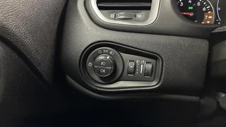 Jeep Renegade – thumbnail 24