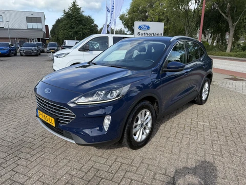 Ford Kuga 2.5 PHEV Titanium | 225pk | Adaptive cruise control | Winter Pack | Dodehoeksensoren | Camera | 1.500kg Trekgewicht