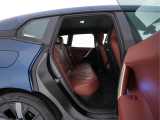 BMW iX – thumbnail 12
