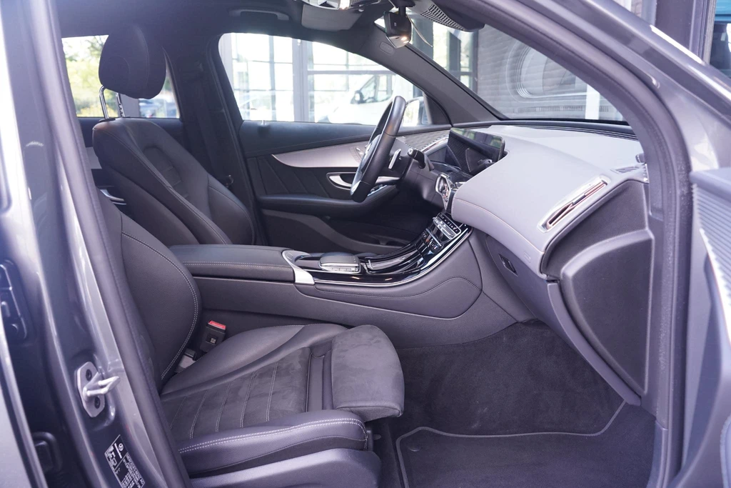 Mercedes-Benz EQC – foto 57
