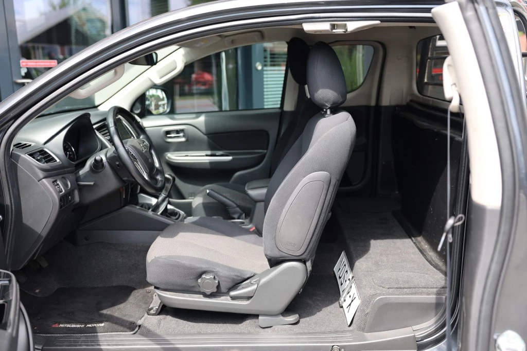 Mitsubishi L200 – foto 11
