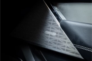 Land Rover Range Rover Velar – thumbnail 27