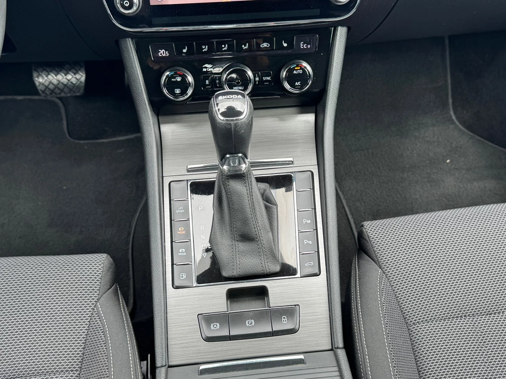 Škoda Superb – foto 28
