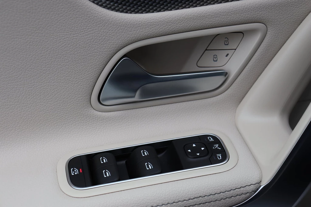 Mercedes-Benz CLA – foto 34