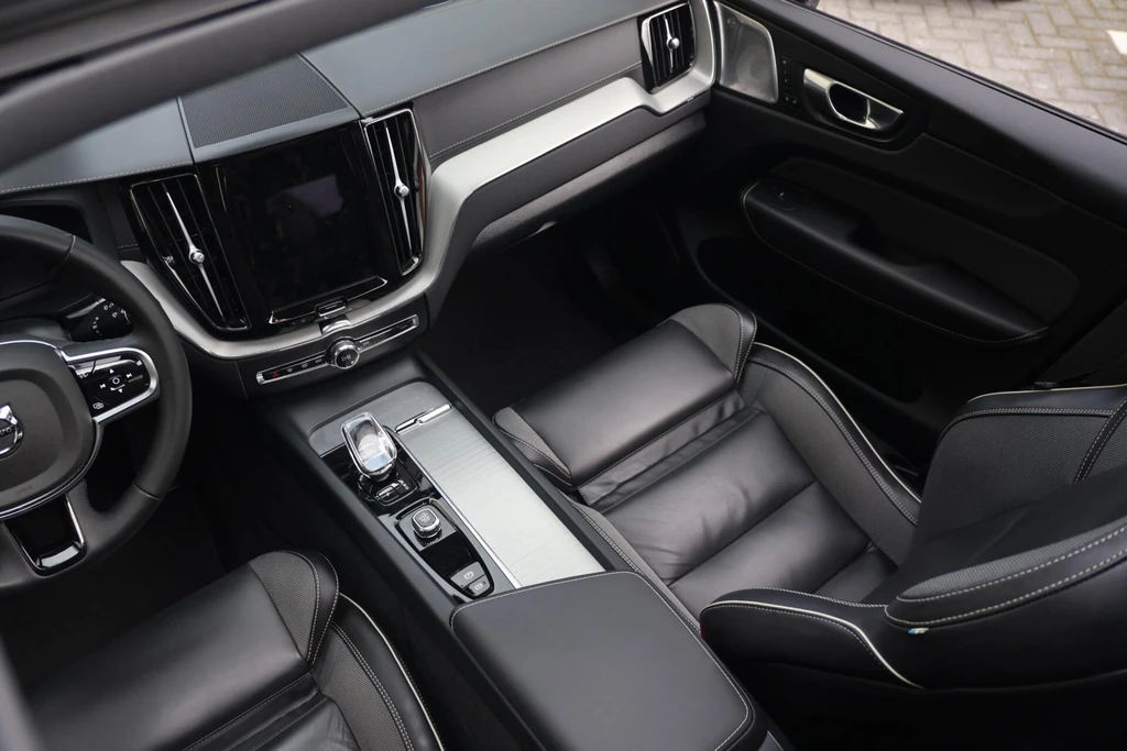 Volvo XC60 – foto 24