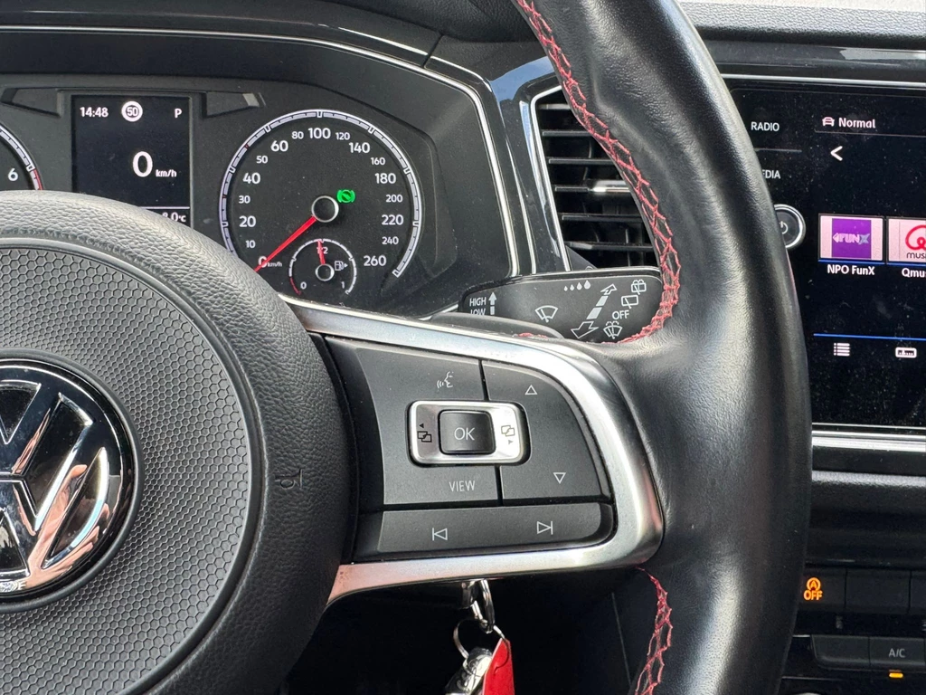 Volkswagen T-Roc – foto 19