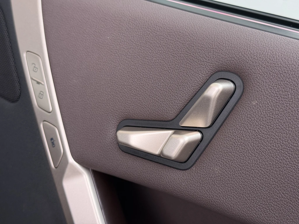 BMW iX – foto 52