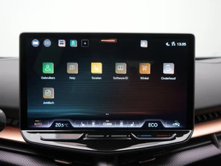 CUPRA Tavascan – thumbnail 24